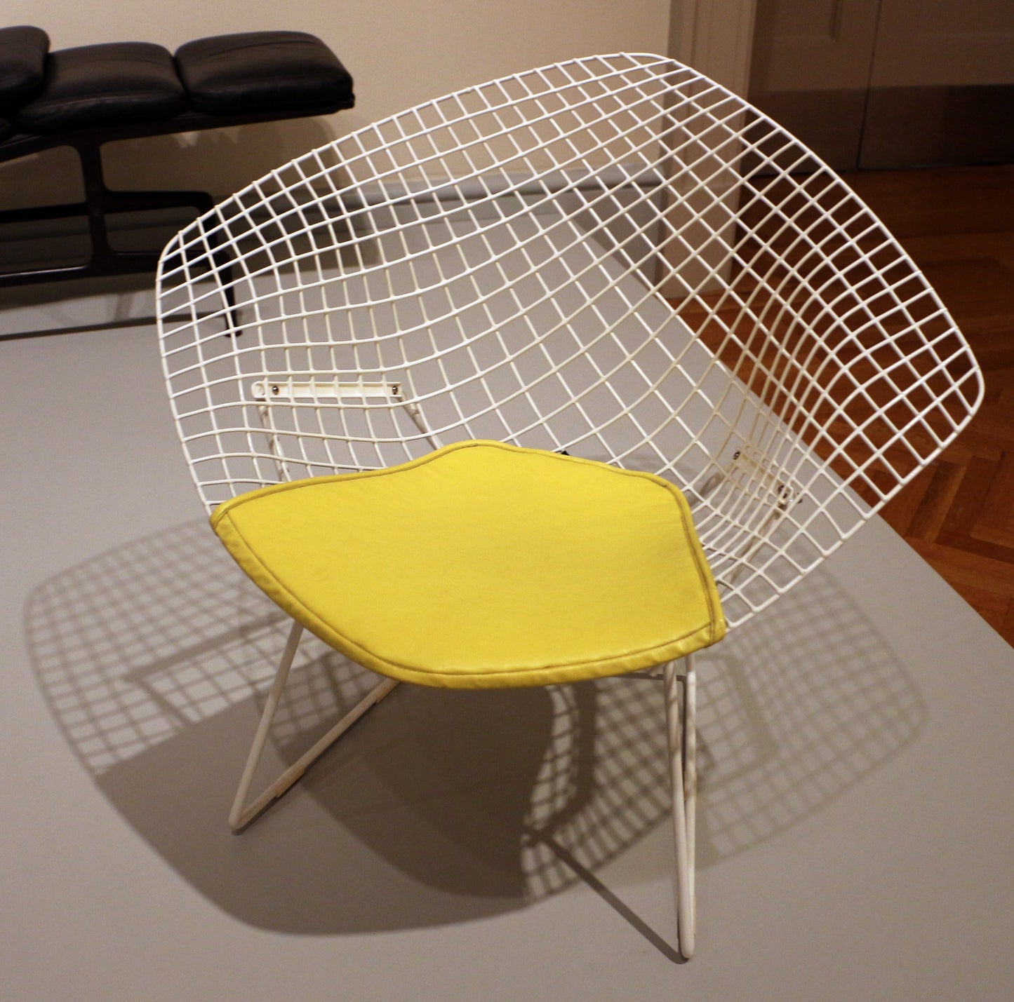 Bertoia Diamond Lounge Chair