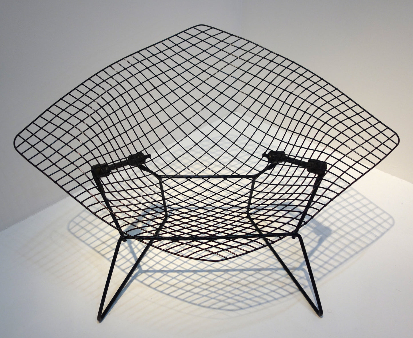 Bertoia Diamond Lounge Chair